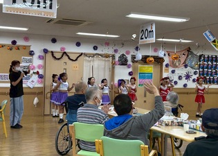 記事「2023年10月28日(日)ツクイデイサービスセンターにて出演いたしました。」のサムネイル